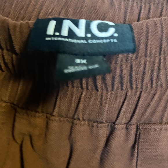 INC International Concepts  Tan Cargo Pants - Picture 2 of 8